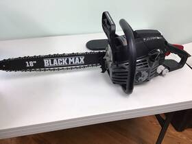 Black Max 195925162619 38cc 2-cycle Engine 18-inch Gas Chainsaw