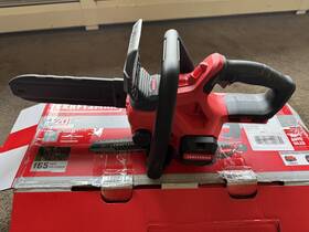 Craftsman 885911549813 V20 12 Inch Cordless Compact Chainsaw Cmccs620m1 Tool Only New