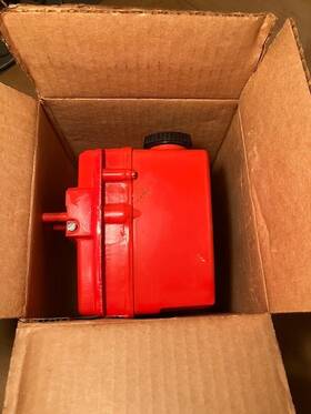 Craftsman 917.353722 Sears Chainsaw Gas Tank Nos 3.7 60cc Ranger Light Weight 1-642a104