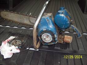 Dayton 1z946 Vintage Chainsaw Model - 20 Inch Bar 3 1/2 Horsepower