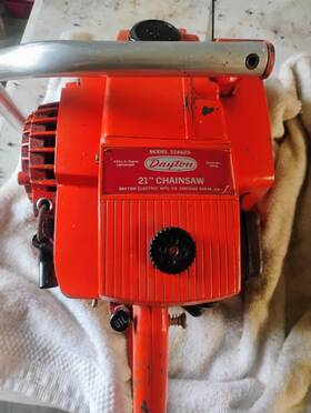 Dayton 2z462a Vintage 21 Inch Chainsaw. Powerhead Only