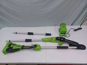 Greenworks Ps40b00 40v Pole Saw 8in 2ah Battery Included