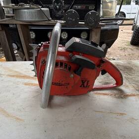 Homelite 06545 Super Xl Automatic Gas Chainsaw Red Metal Chain Oiler