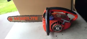 Ut104544 Homelite 104544 1978 Xl Auto Oiling Chainsaw - For Parts Or Repair / #ut104544