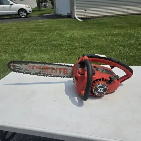 10816a Homelite Chainsaw Xl Automatic Oiling With 12 Inch Bar For Parts Or Repair L2