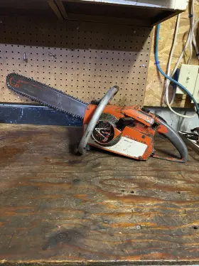 Xl-114 Homelite Rare Chainsaw Turns Over Won T Start For Parts/repair Free Ship
