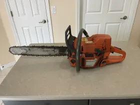 371xp Husqvarna Chainsaw - Works
