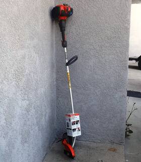 Husqvarna 525ecs New Pro Series 25.4cc 2-cycle Engine 7.5-in Handheld Lawn Edger