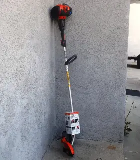 25.4cc Husqvarna 525ecs New Pro Series 2-cycle Engine 7.5-in Handheld Lawn Edger