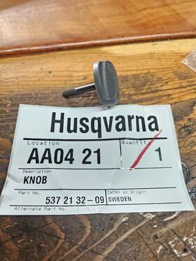 Husqvarna 537213209 Genuine Air Filter Cover Knob Oem