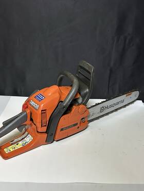 Husqvarna 965167935 435 40.9cc Gas Chainsaw With 16 Inch Bar And Chain