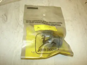 M67522 John Deere 30 40v Throttle Handle Av Mount Chainsaw Part Oem New
