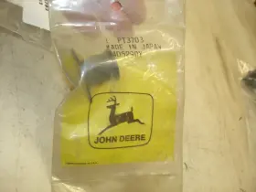 Pt3703 John Deere Oem New 65ev Av Mount Chainsaw Part -