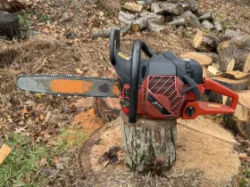 Cs2172 Jonsered Chainsaw 2012 Model Runs And Cuts