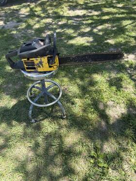 Mcculloch 6001340-79 Gasoline Chainsaw With Chain Brake Yellow/black Model