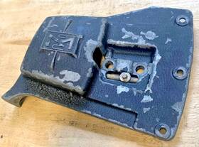 Mcculloch 60134 Oem Chainsaw 200 250 1-51 S550 Clutch Side Sprocket Chain Cover