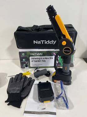 Natiddy 717359804516 Mini Chainsaw Cordless 6 Inch Small With 2 Rechargeable Batter