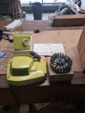 Pioneer 475122 Chainsaw Includes Flywheel And New Bolts