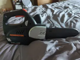 Rm0818b Remington Cordless 8 Inch Chainsaw 18v Battery Powered Model