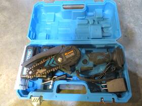 Saker 160-a-1 20v Hand Mini Chain Saw Used