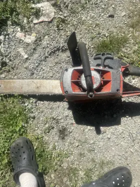 917.463774 Sears Homelite Chainsaw Gas Powered Red Black Front-hand Guard Model Metal