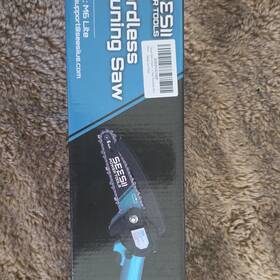 Seesii X00317cahp M6 Lite 24v 6 In Cordless Battery Mini Chainsaw With Case And Chain