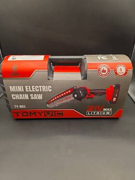 Tomyvic Ty-601 6 Inch Cordless Handheld Battery Powered Mini Electric Chain Saw