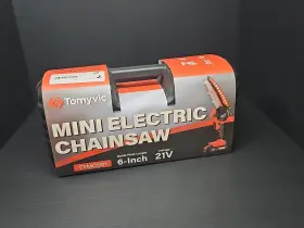 Tymc001-02t1 Tomyvic 6-inch Mini Cordless Electric Chainsaw Complete Kit In Case