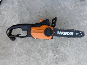 Worx Wg300 10 In Corded Electric Chainsaw Tested Clean Cuts All Functional