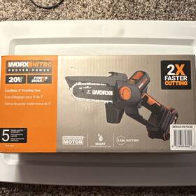 Worx Wp332 Nitro Cordless Mini Chainsaw 20v Brushless Motor 5 Inch Bar Battery