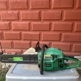 Yard Dog 09013 Chainsaw Outdoor Saw Model Not Testes Or For Parts