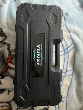 Yunxi Yx-21v 21v Mini Chainsaw Cordless Portable With Carrying Case Accessories