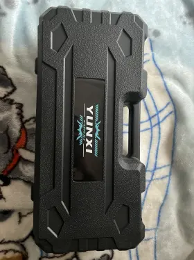 Yx-21v Yunxi 21v Mini Chainsaw Cordless Portable With Carrying Case Accessories