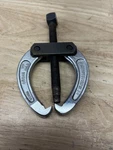 Vintage 3" Craftsman 46941 Two Arm Gear/bearing Puller - Used. Price: $19.90.